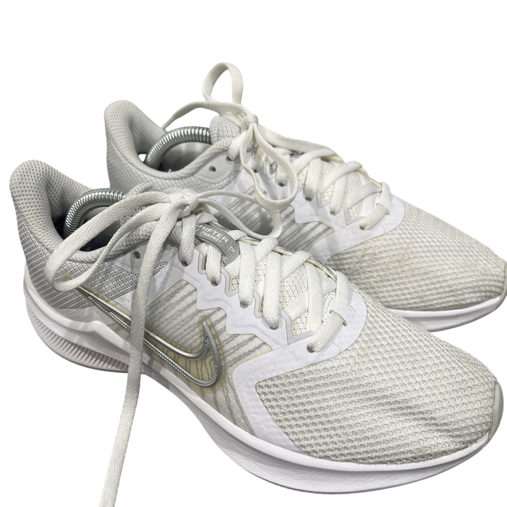 Nike Running Shoes Womens 6 White Downshifter 11  Mesh Athletic Sneakers Gym Jog